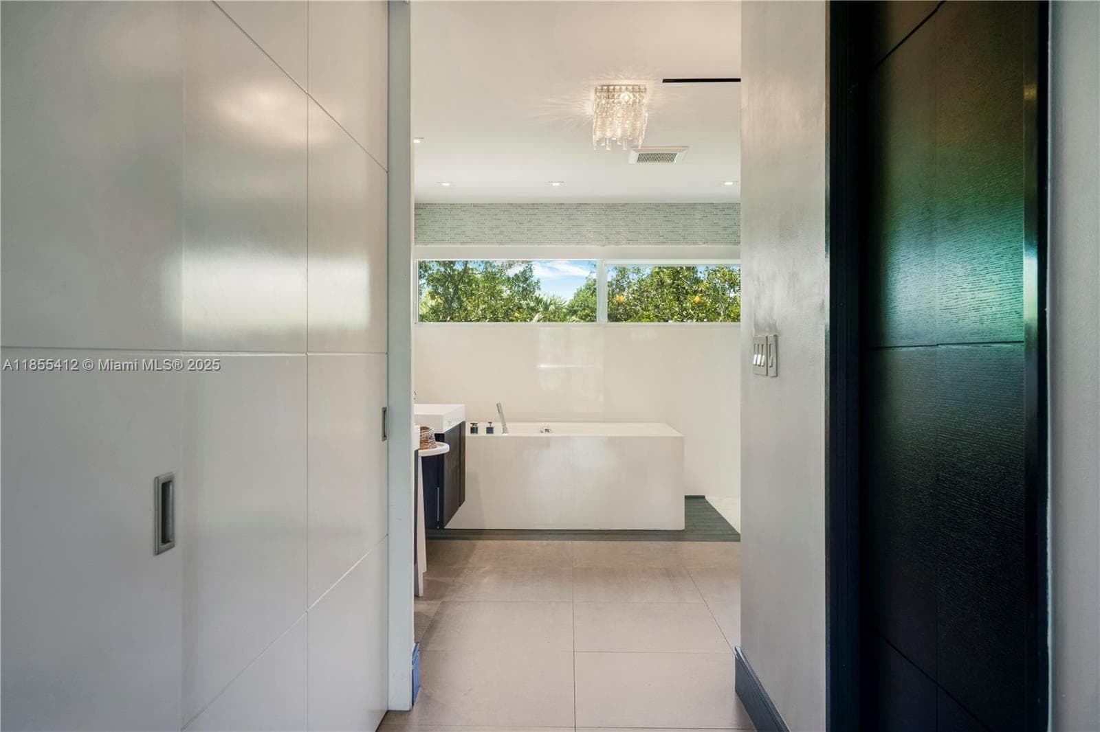 545 SABAL PALM, Key Biscayne FL 33149 — 69