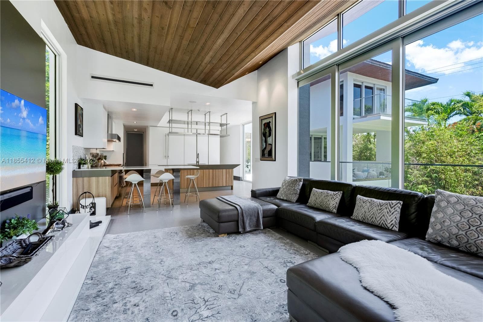 545 SABAL PALM, Key Biscayne FL 33149 — 65
