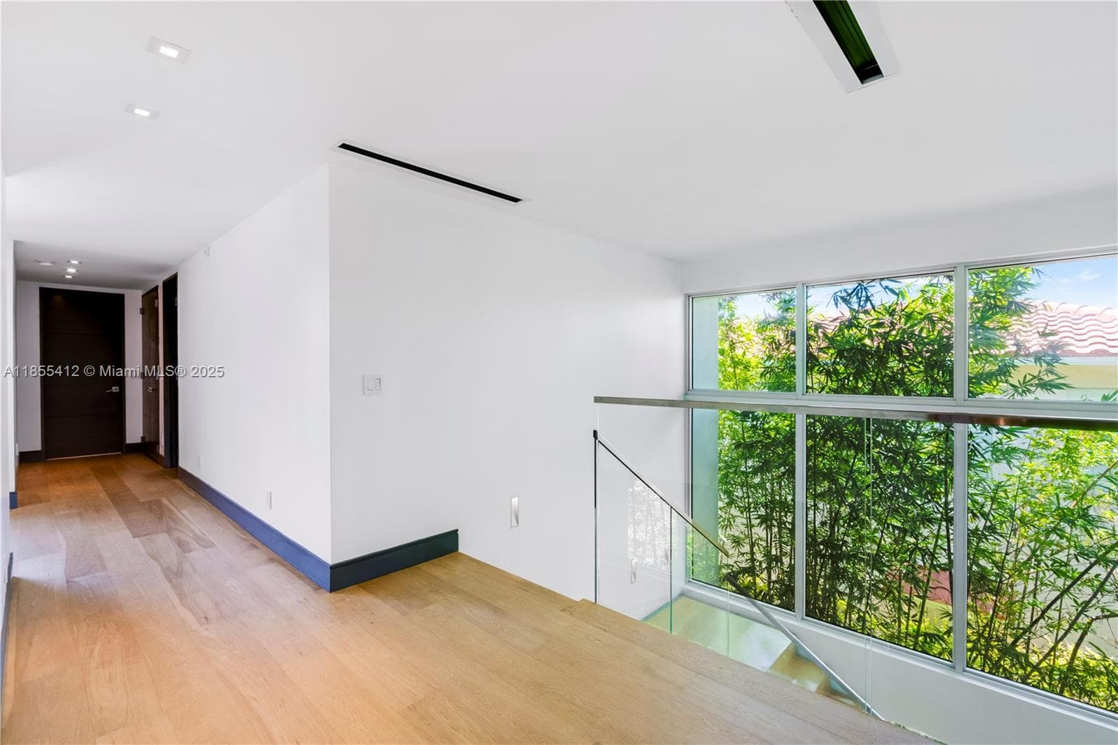 545 SABAL PALM, Key Biscayne FL 33149 — 48