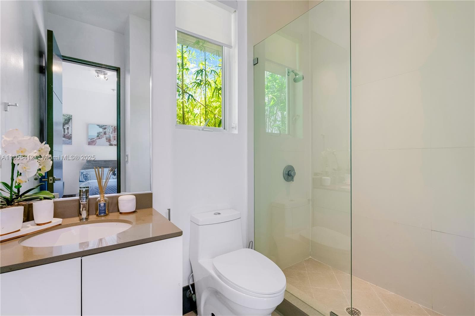 545 SABAL PALM, Key Biscayne FL 33149 — 83