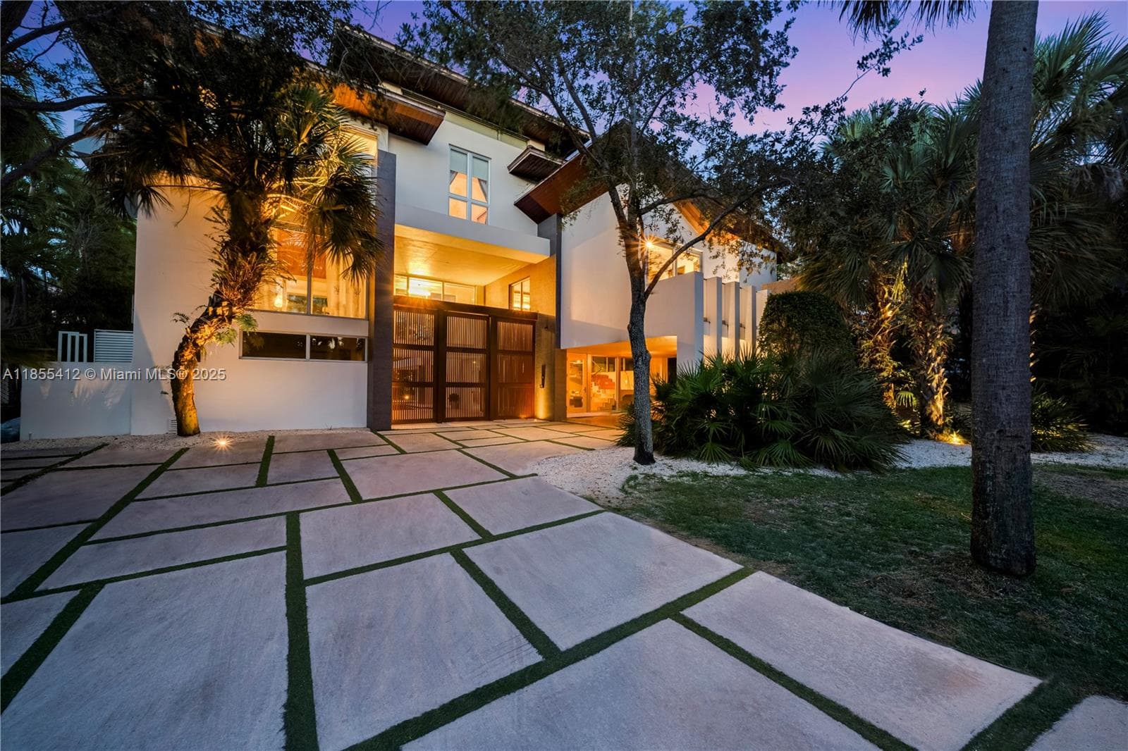 545 SABAL PALM, Key Biscayne FL 33149 — 4