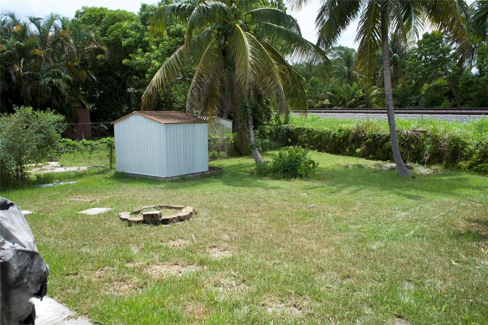 11150 Peachtree Drive, Miami FL 33161 — 27