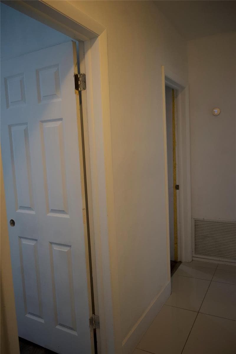 11150 Peachtree Drive, Miami FL 33161 — 22