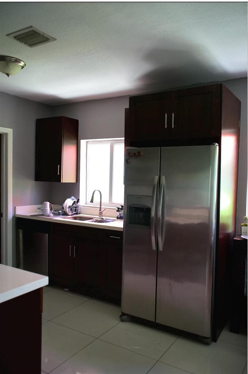 11150 Peachtree Drive, Miami FL 33161 — 7