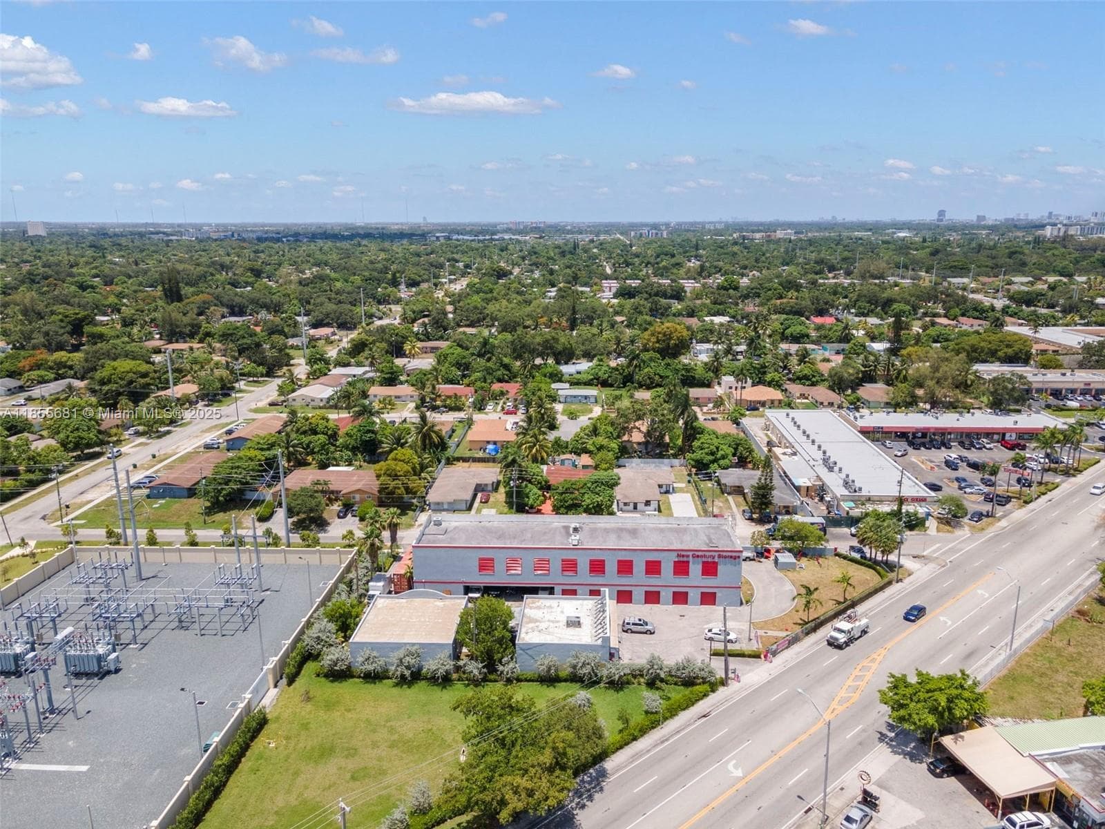 14444 W Dixie Hwy, Miami FL 33161 — 1