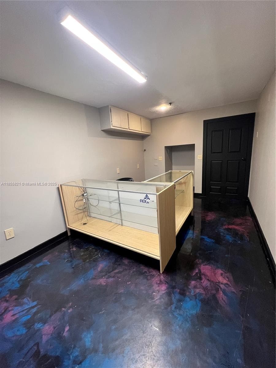 1657 W 40th St # 6, Hialeah FL 33012 — 14