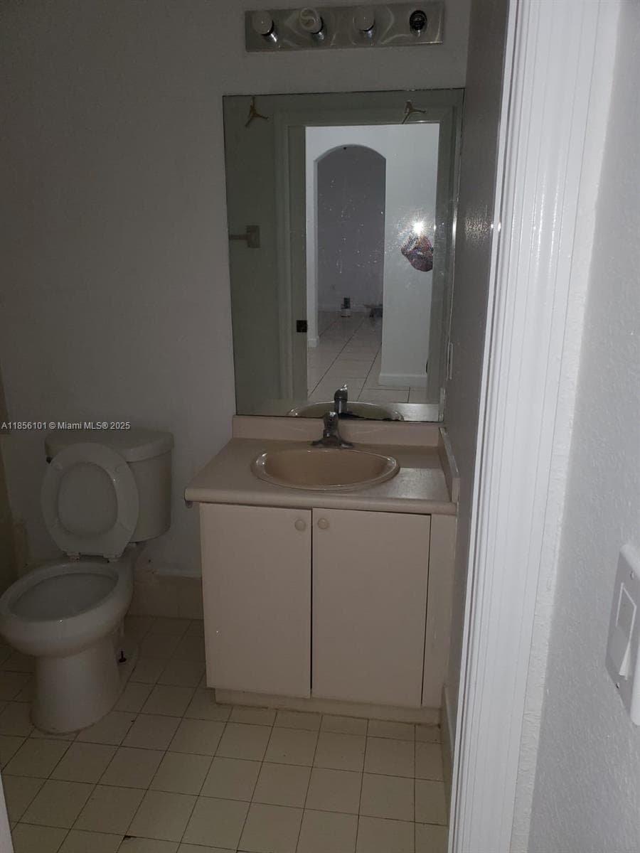 1666 SE 27 CT # 108, Florida City FL 33035 — 9