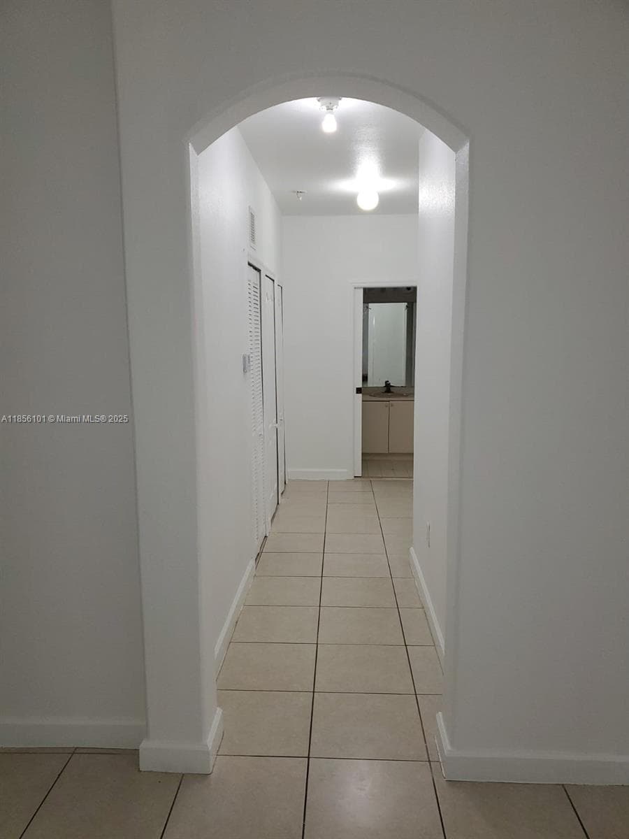 1666 SE 27 CT # 108, Florida City FL 33035 — 10