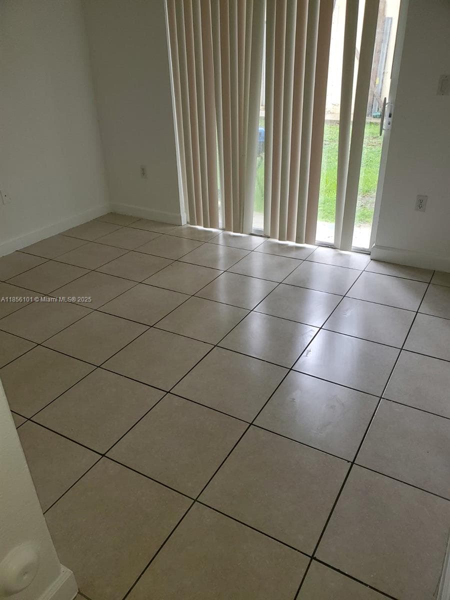 1666 SE 27 CT # 108, Florida City FL 33035 — 14