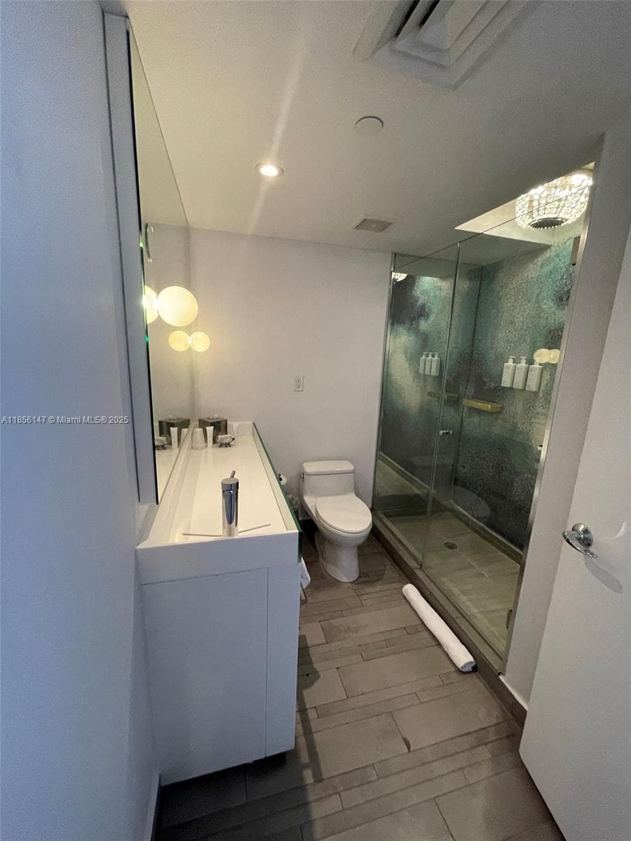 1100 West Ave # 322, Miami Beach FL 33139 — 30