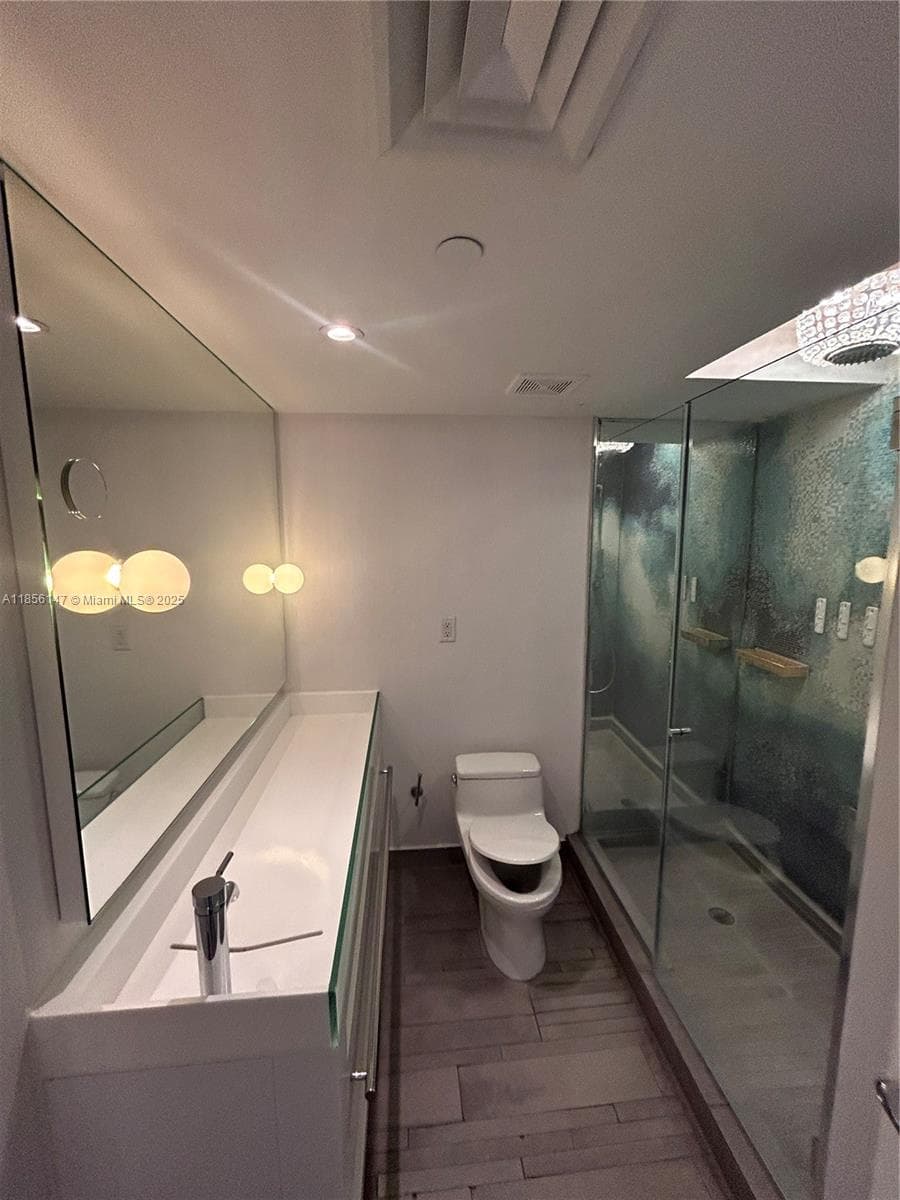 1100 West Ave # 322, Miami Beach FL 33139 — 8
