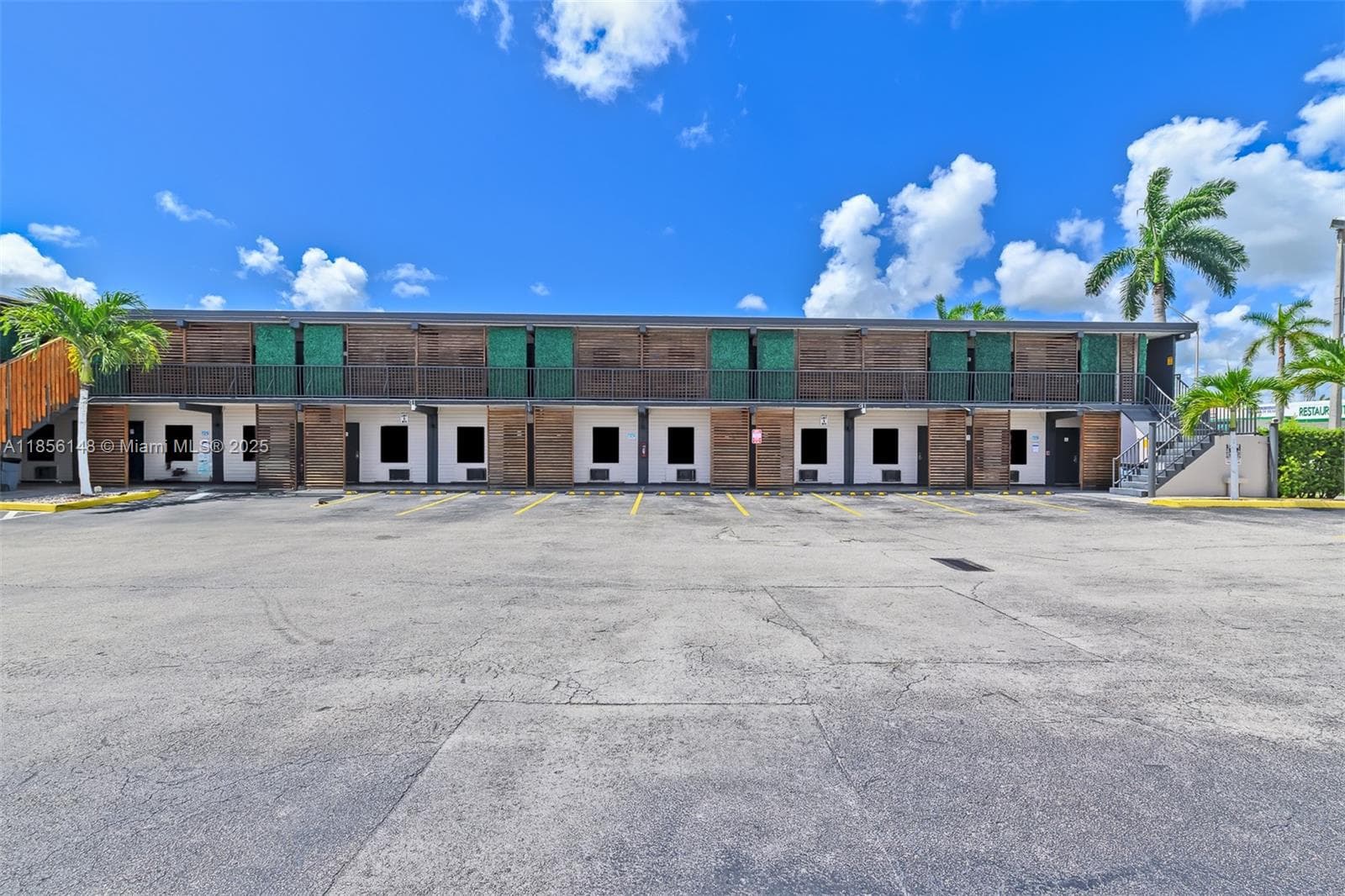 841 N Krome Ave, Homestead FL 33030 — 19