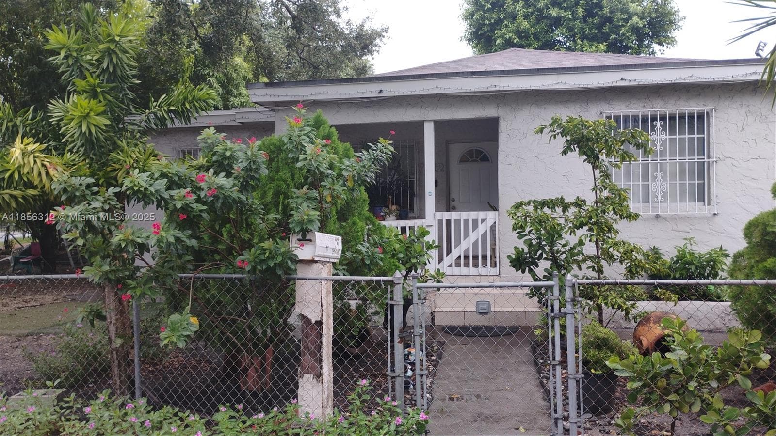 7312 NW 17th Ct, Miami FL 33147 — 1