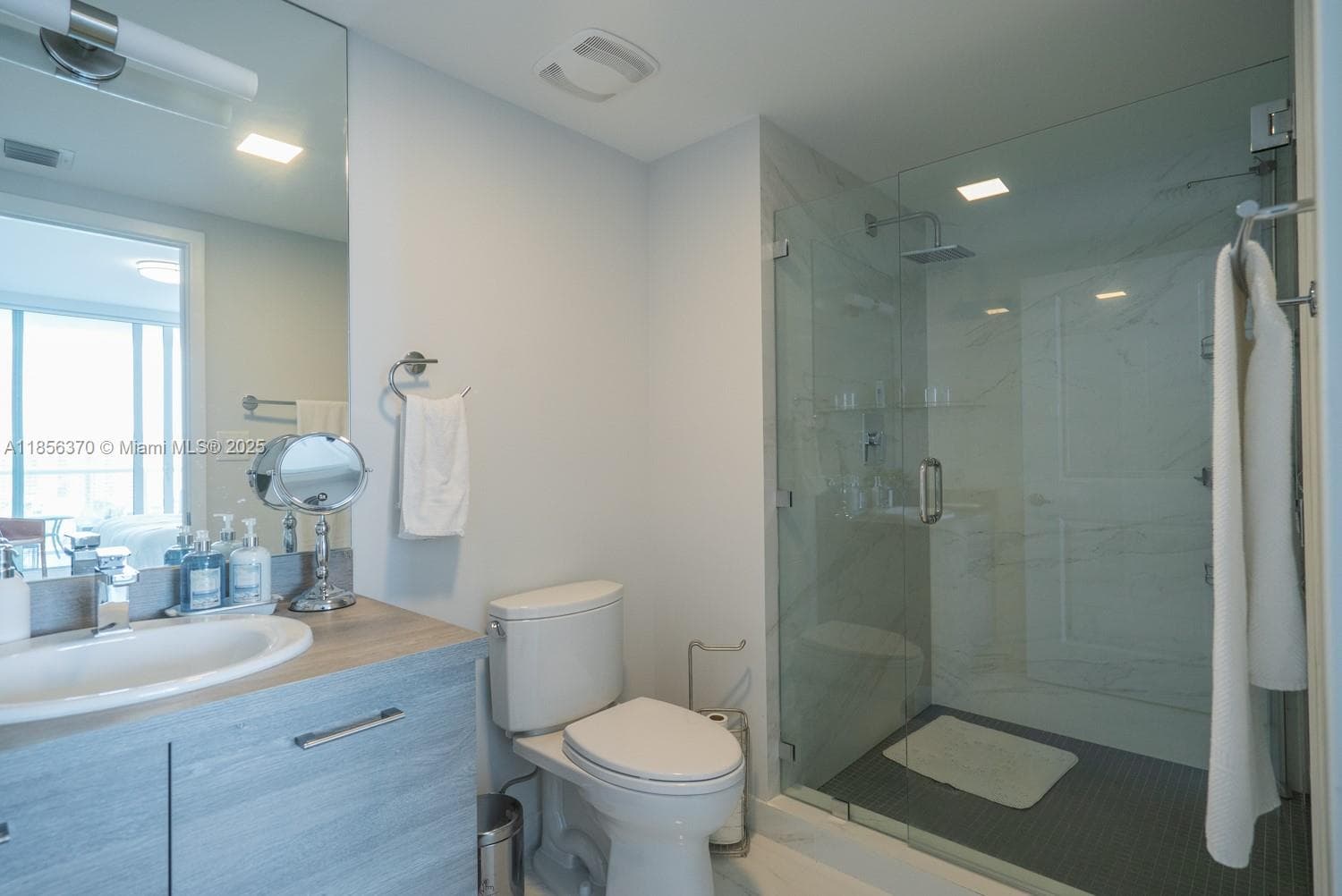 400 Sunny Isles Condo Wes, Sunny Isles Beach, FL — 23
