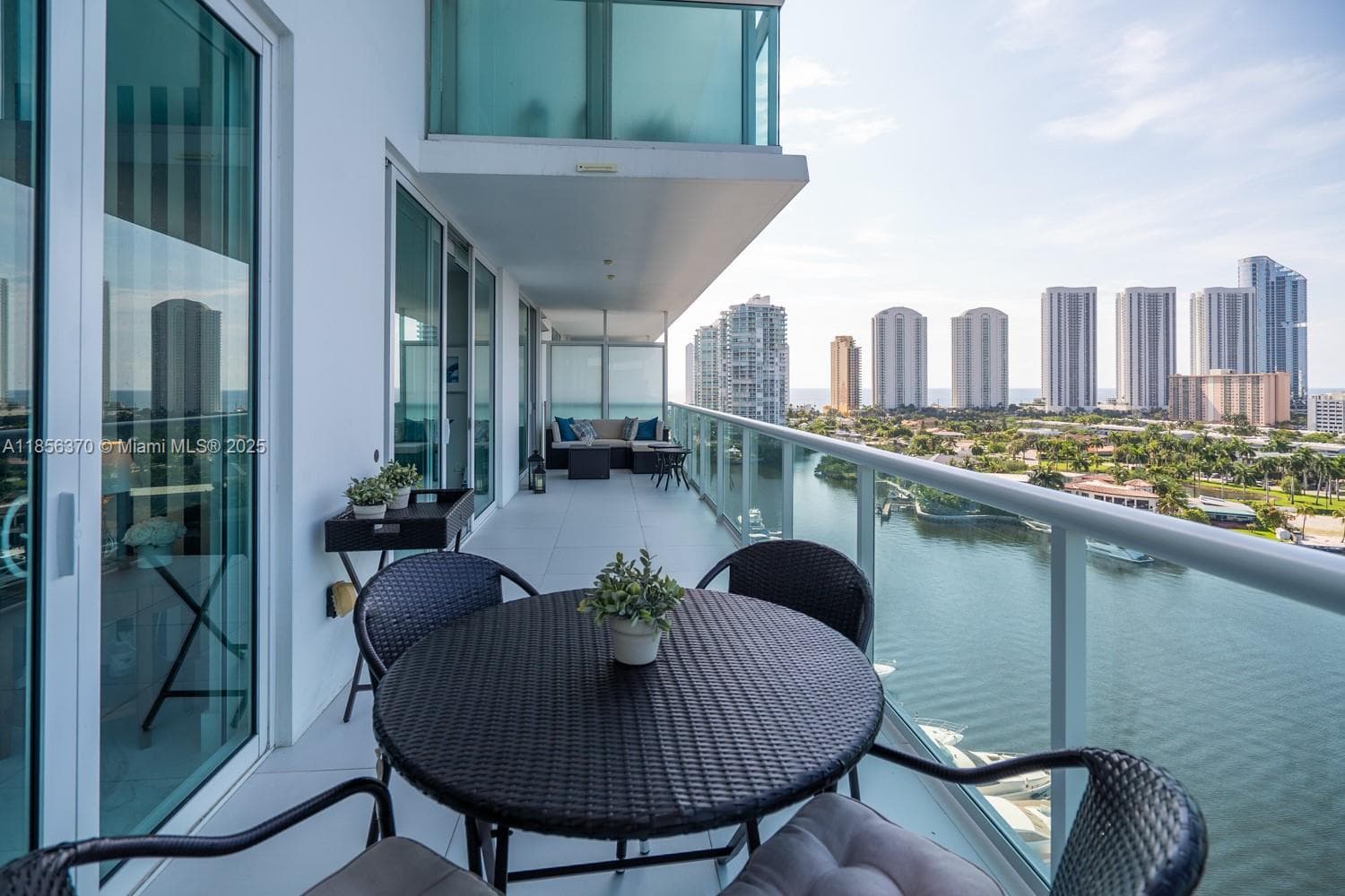 400 Sunny Isles Condo Wes, Sunny Isles Beach, FL — 26