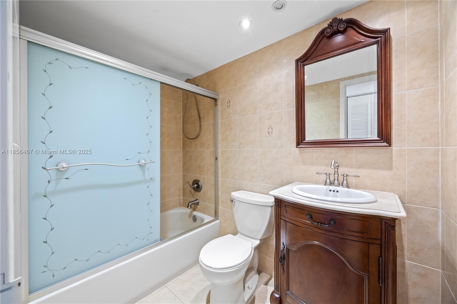 251 174th St # 812, Sunny Isles Beach FL 33160 — 18