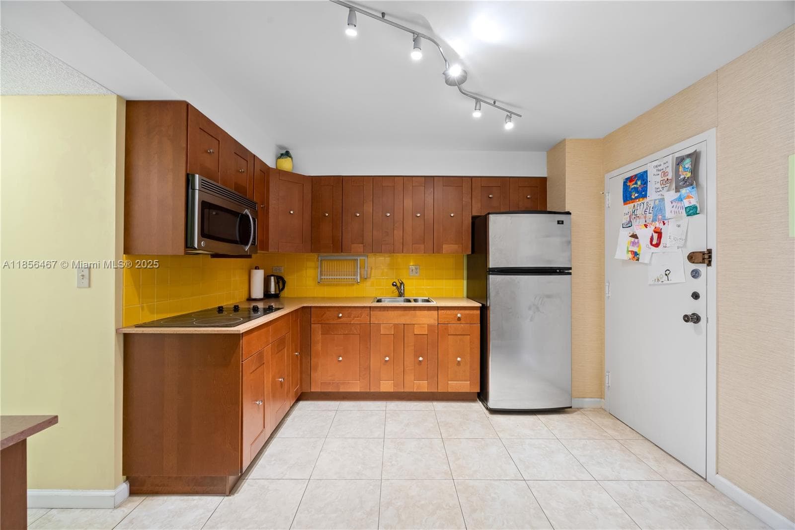 251 174th St # 812, Sunny Isles Beach FL 33160 — 8