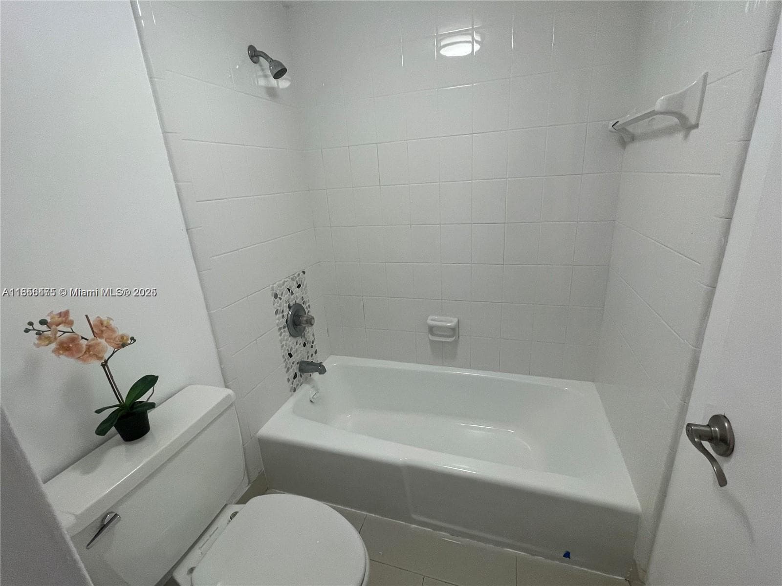 2899 Collins Ave # 1420, Miami Beach FL 33140 — 9