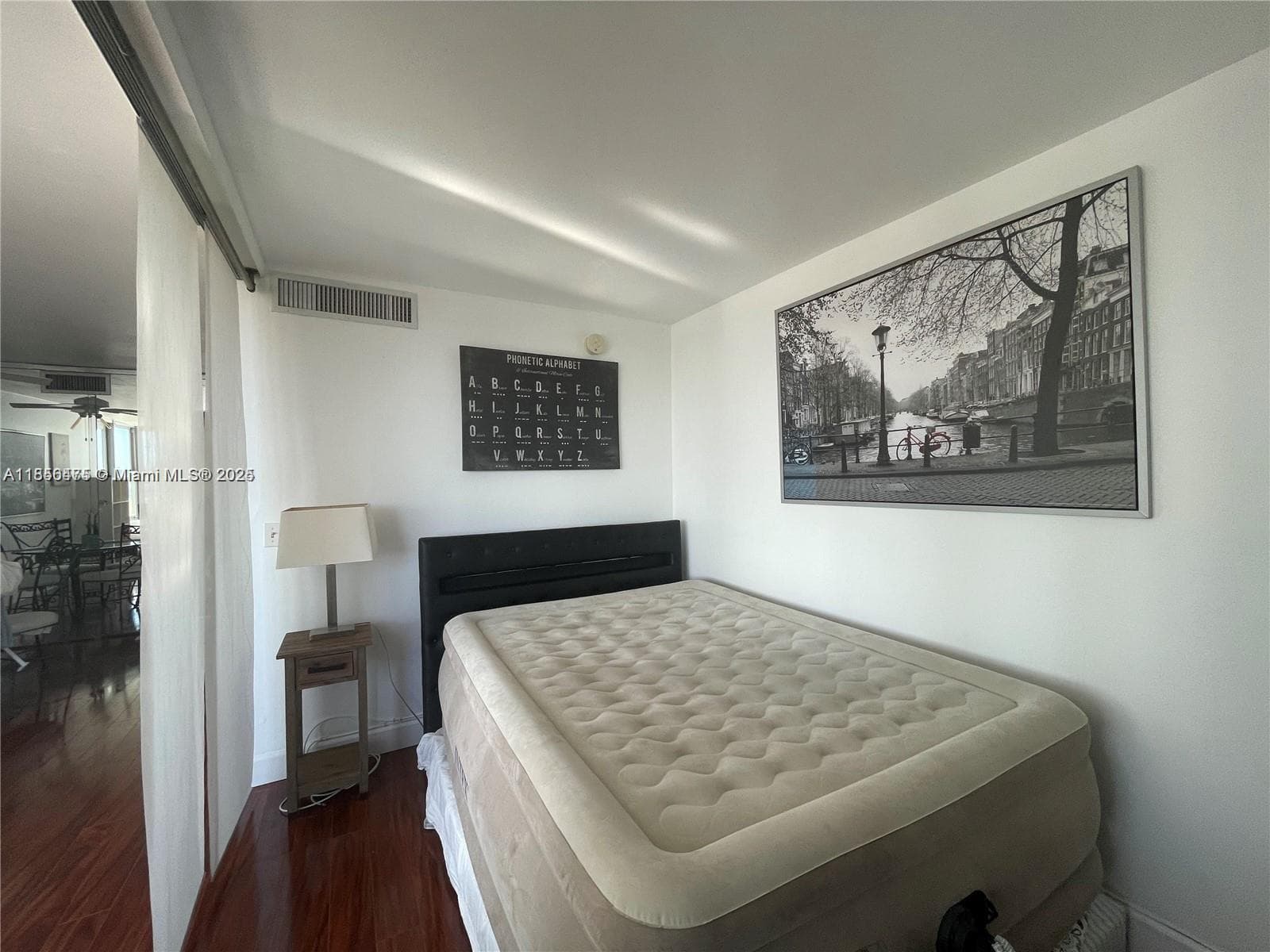 2899 Collins Ave # 1420, Miami Beach FL 33140 — 15