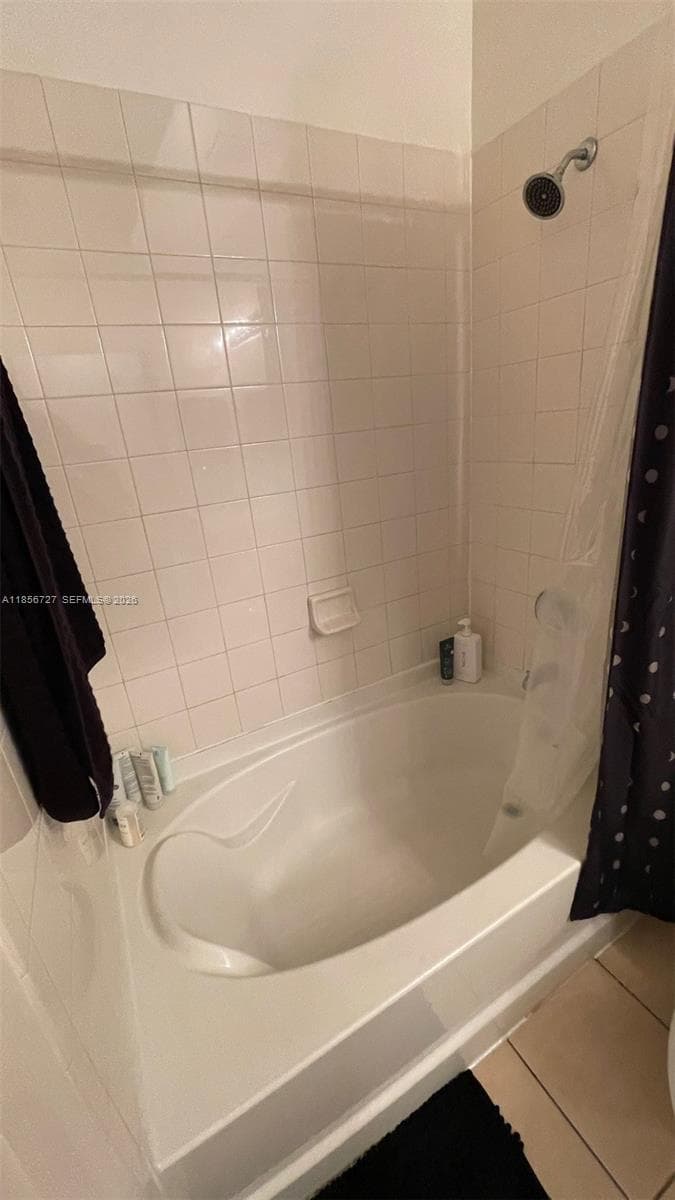 6001 SW 70th St # 127, South Miami FL 33143 — 13