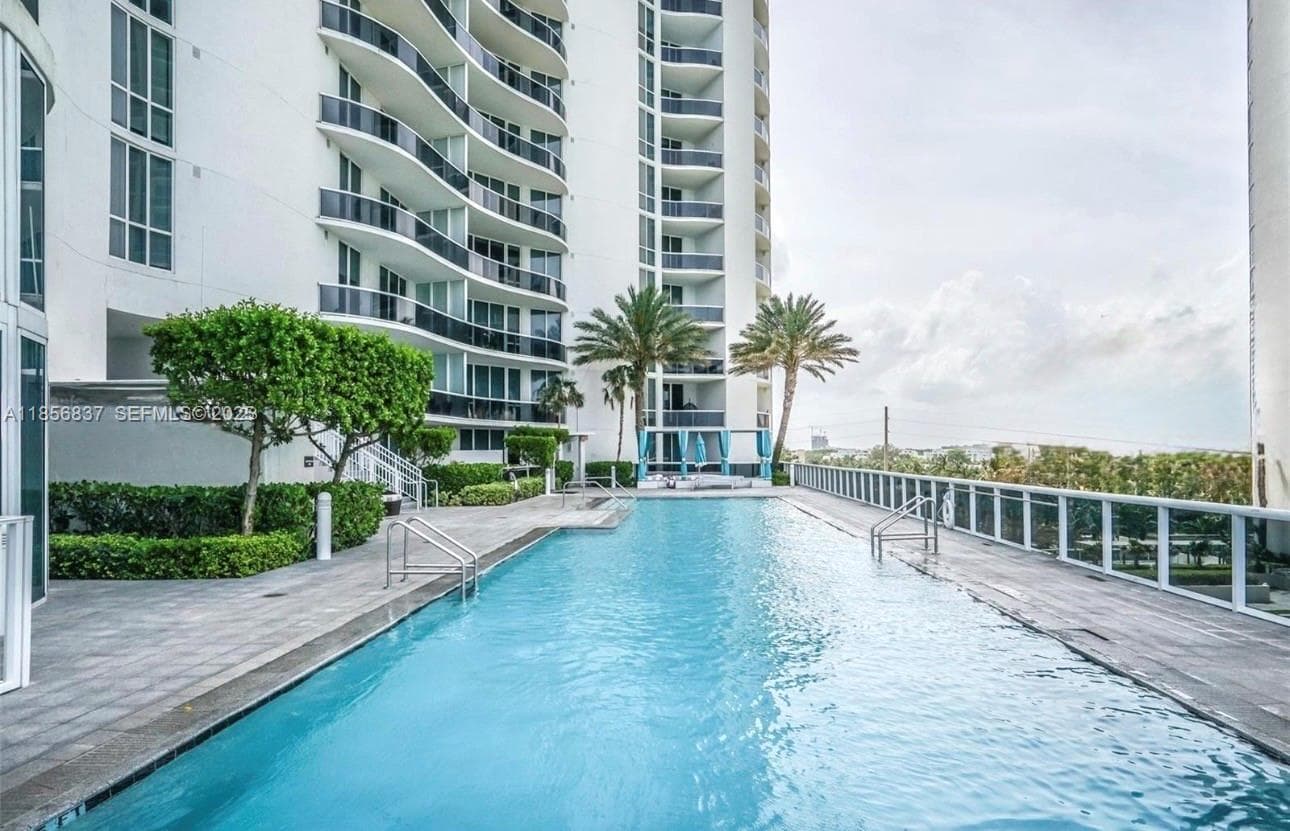 15811 Collins Ave # 2805, Sunny Isles Beach FL 33160 — 41