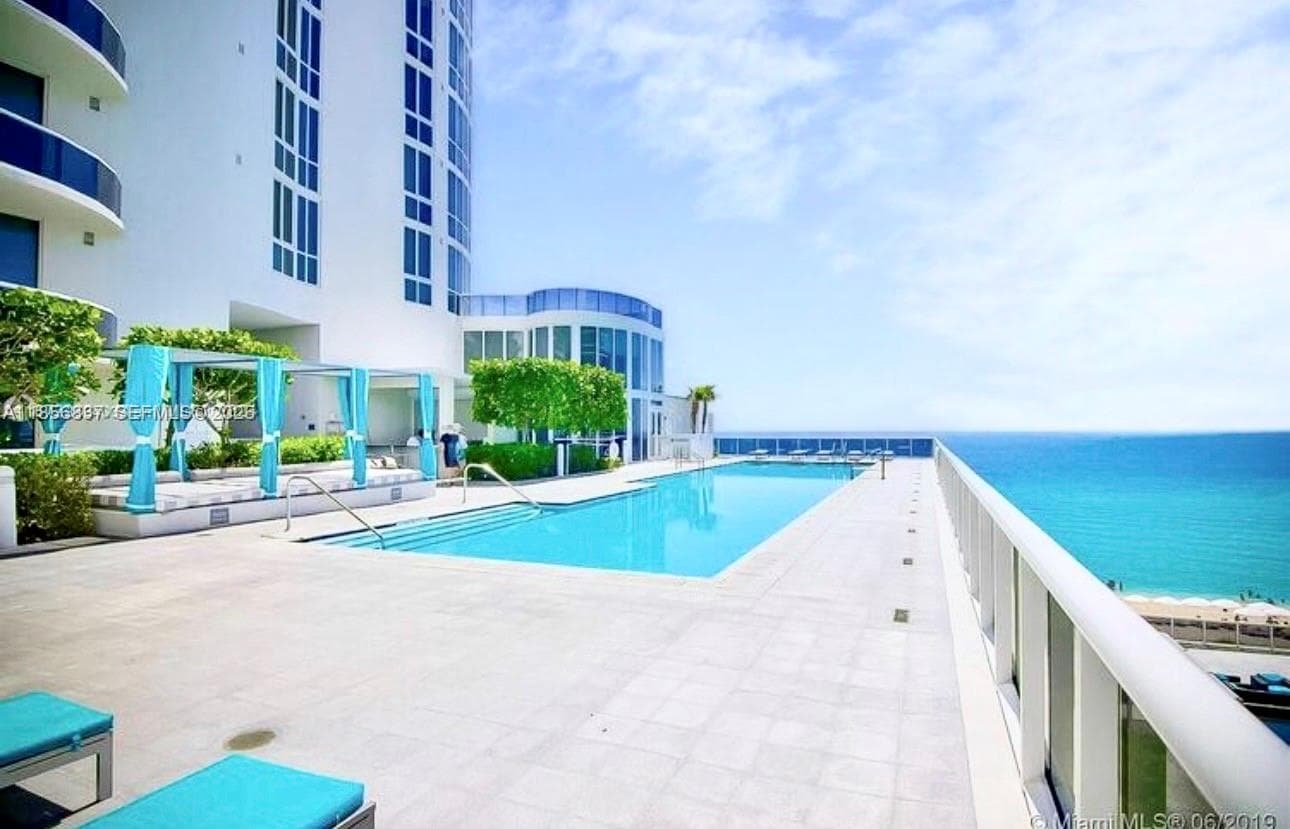 15811 Collins Ave # 2805, Sunny Isles Beach FL 33160 — 39