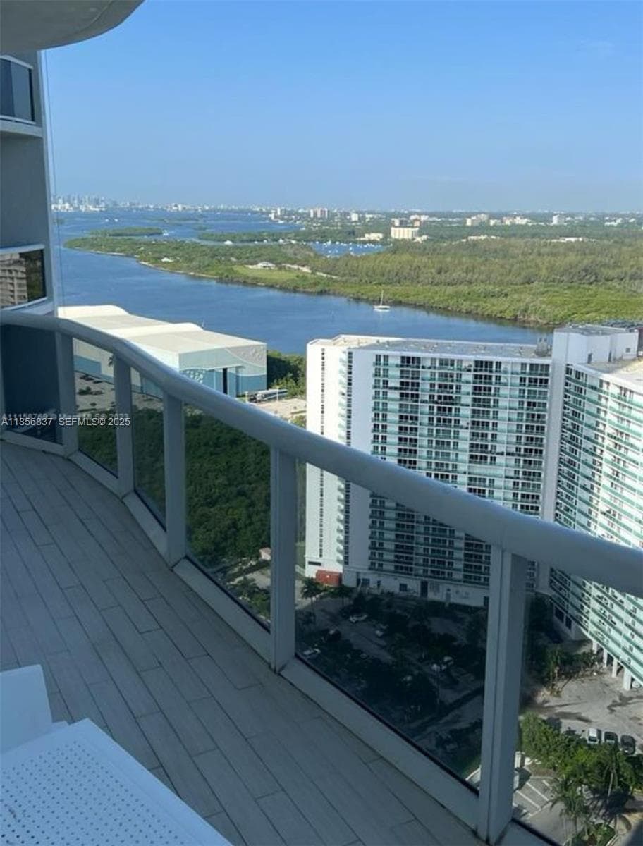 15811 Collins Ave # 2805, Sunny Isles Beach FL 33160 — 29