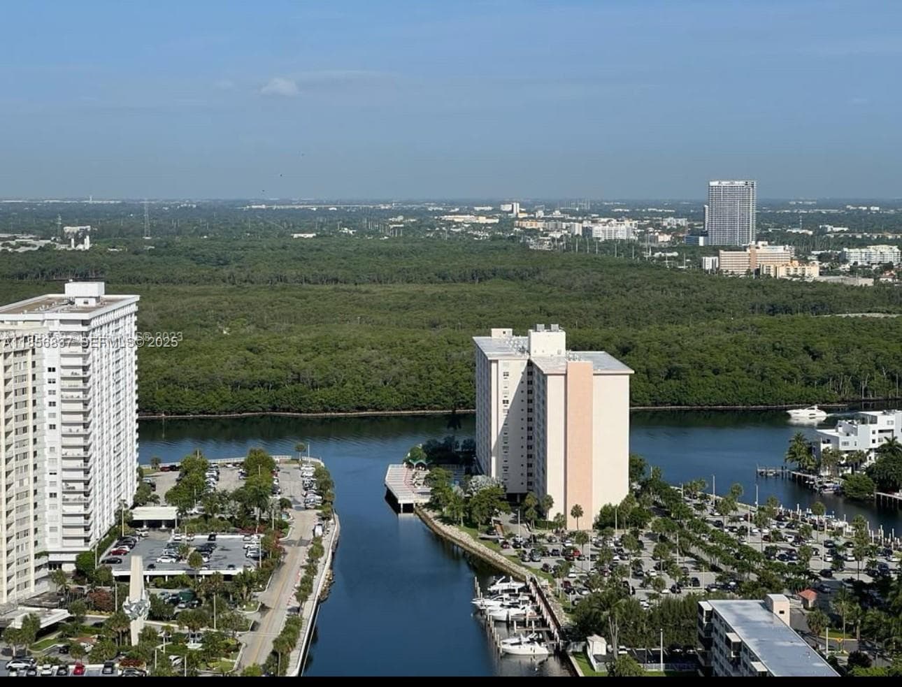 15811 Collins Ave # 2805, Sunny Isles Beach FL 33160 — 25