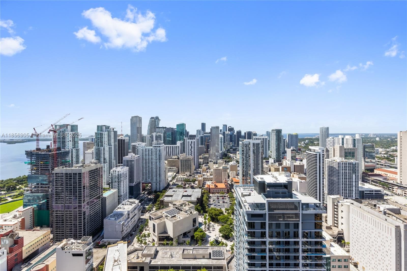 601 NE 1st Ave # 4607, Miami FL 33132 — 21