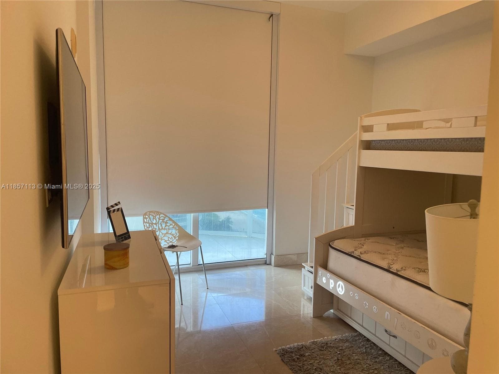 16001 Collins Ave # 1402, Sunny Isles Beach FL 33160 — 23