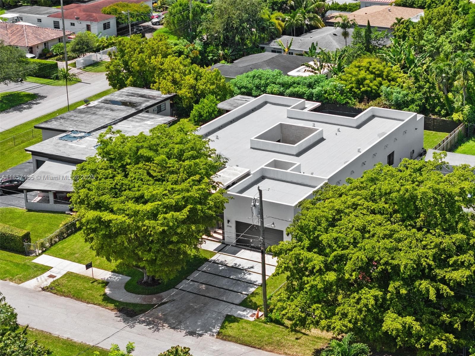 2940 SW 63rd Ave, Miami FL 33155 — 39