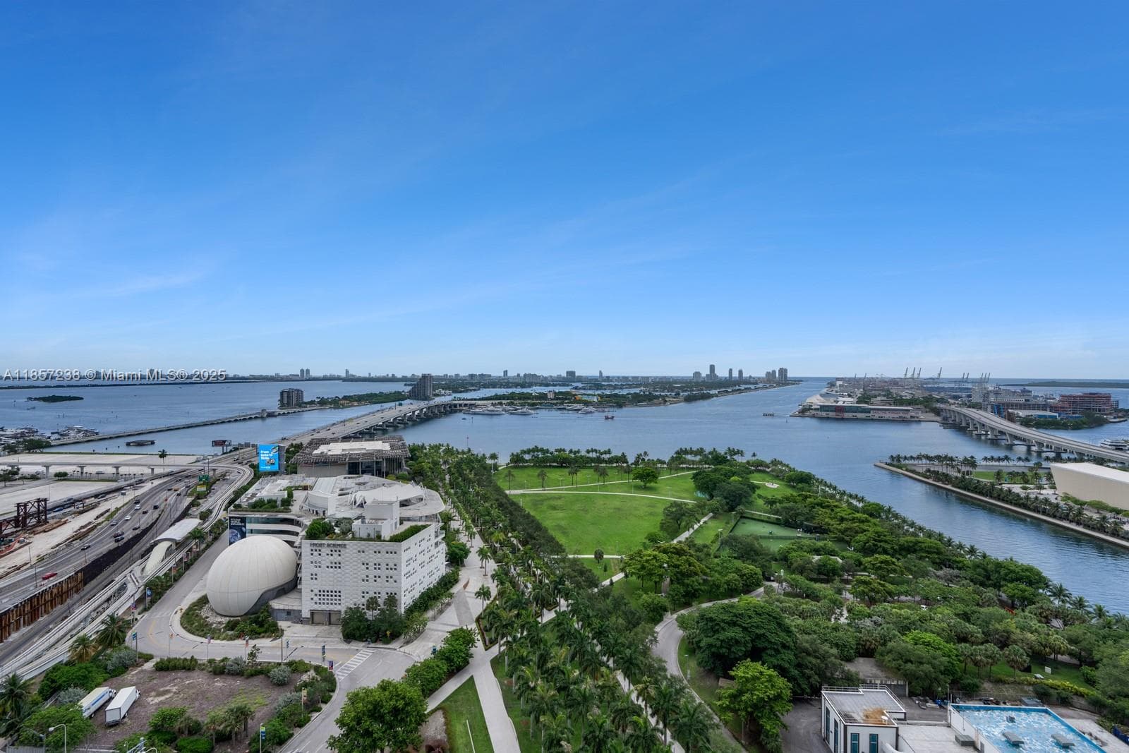 1000 Biscayne Blvd # 2402, Miami FL 33132 — 17