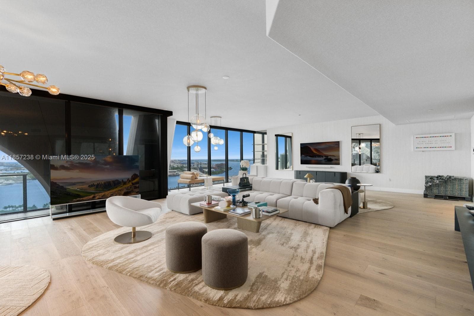 1000 Biscayne Blvd # 2402, Miami FL 33132 — 9