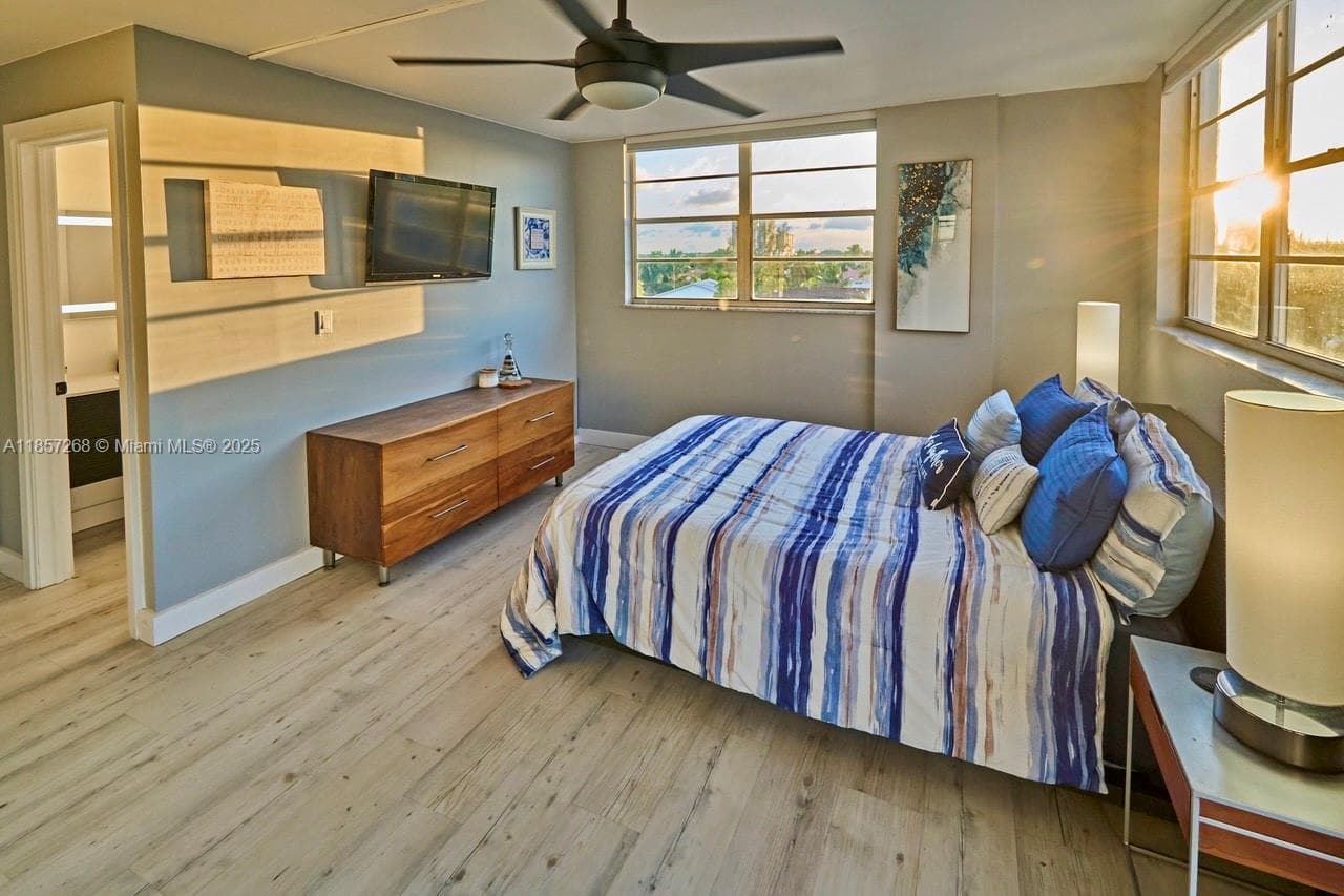 3545 NE 166th St # 510, North Miami Beach FL 33160 — 14