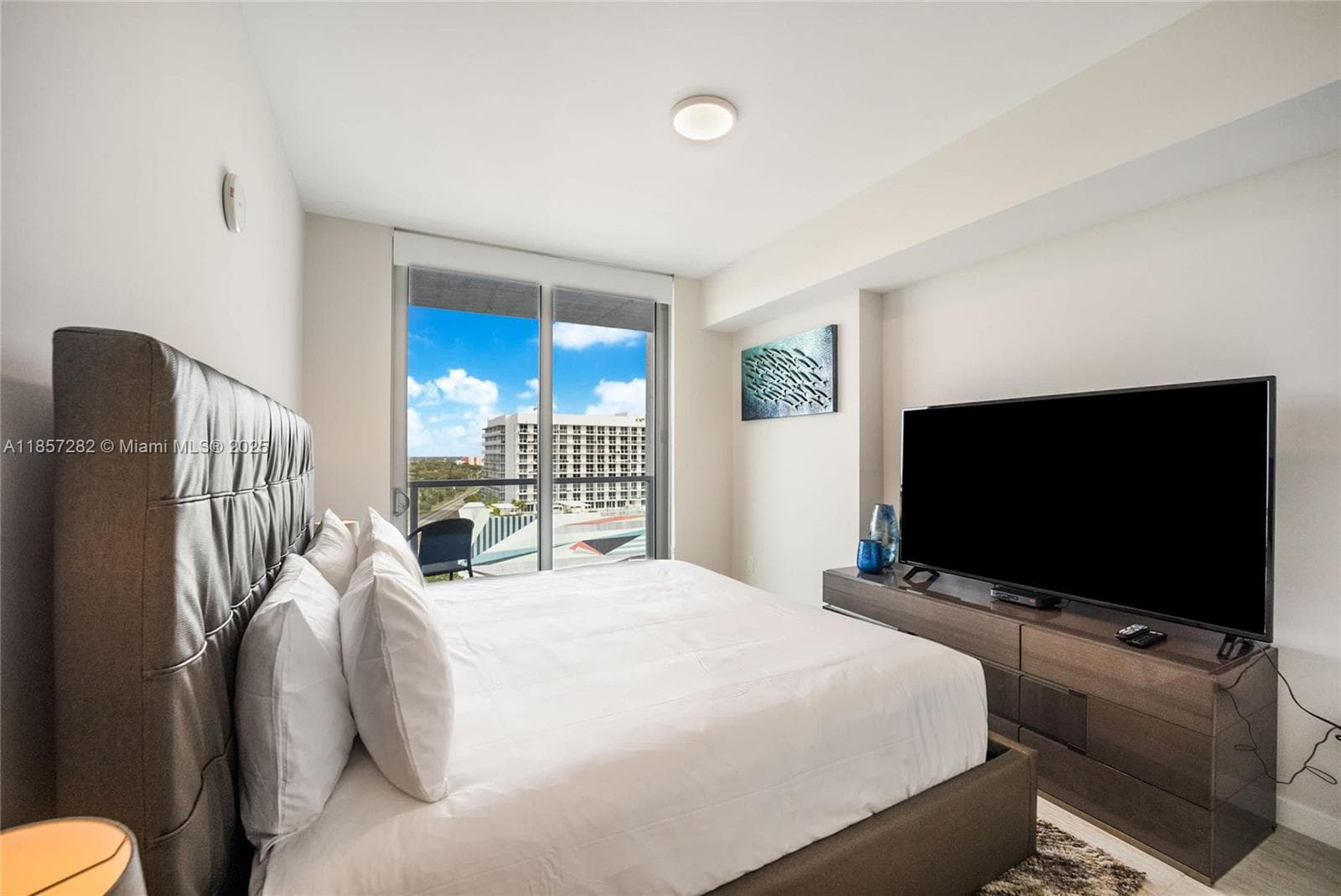 3900 Biscayne Blvd # 1009, Miami FL 33137 — 3