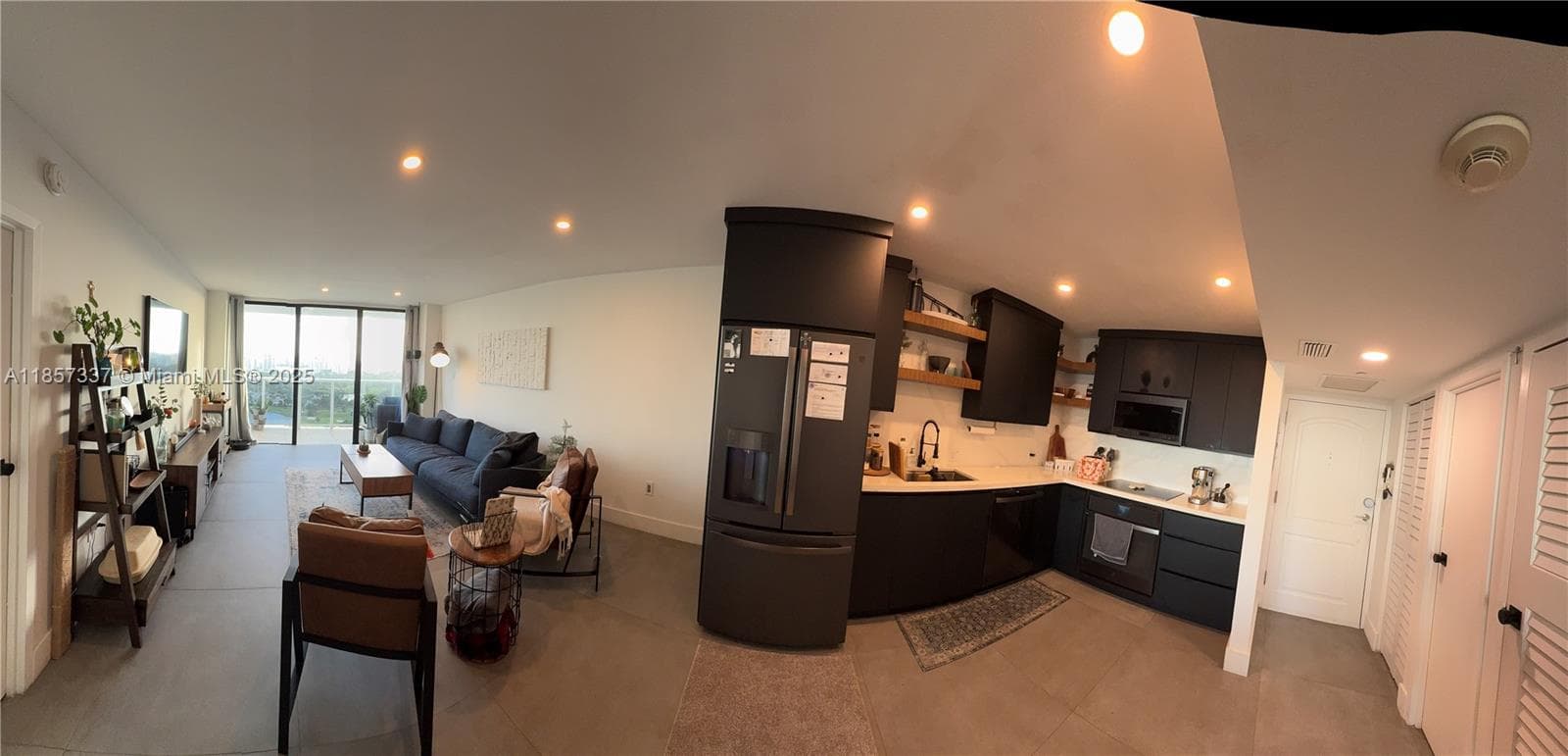 3625 N Country Club Dr, Aventura FL 33180 — 3