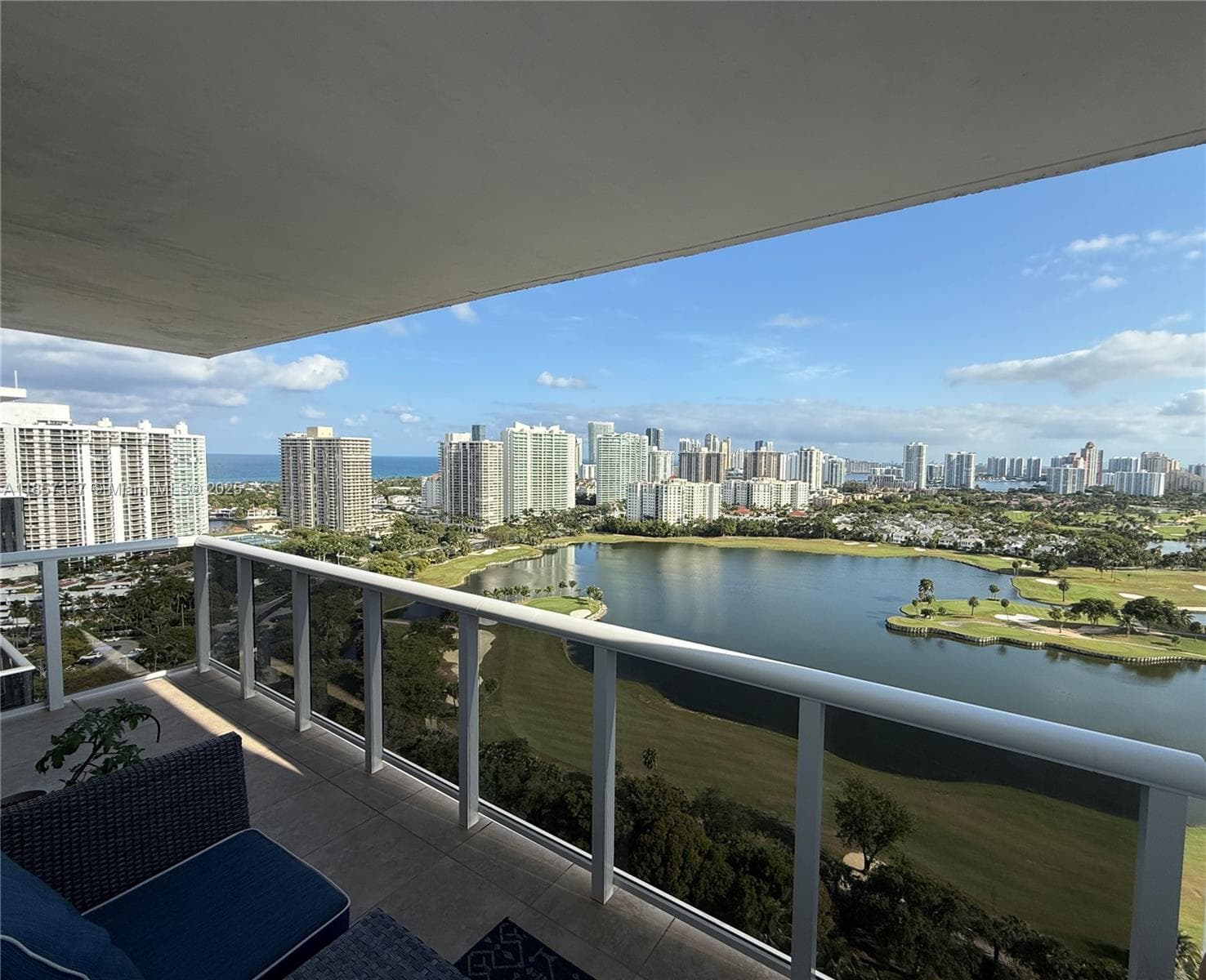 3625 N Country Club Dr, Aventura FL 33180 — 1