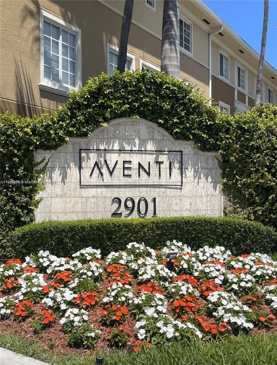 2821 NE 185th St # 408, Aventura FL 33180 — 38