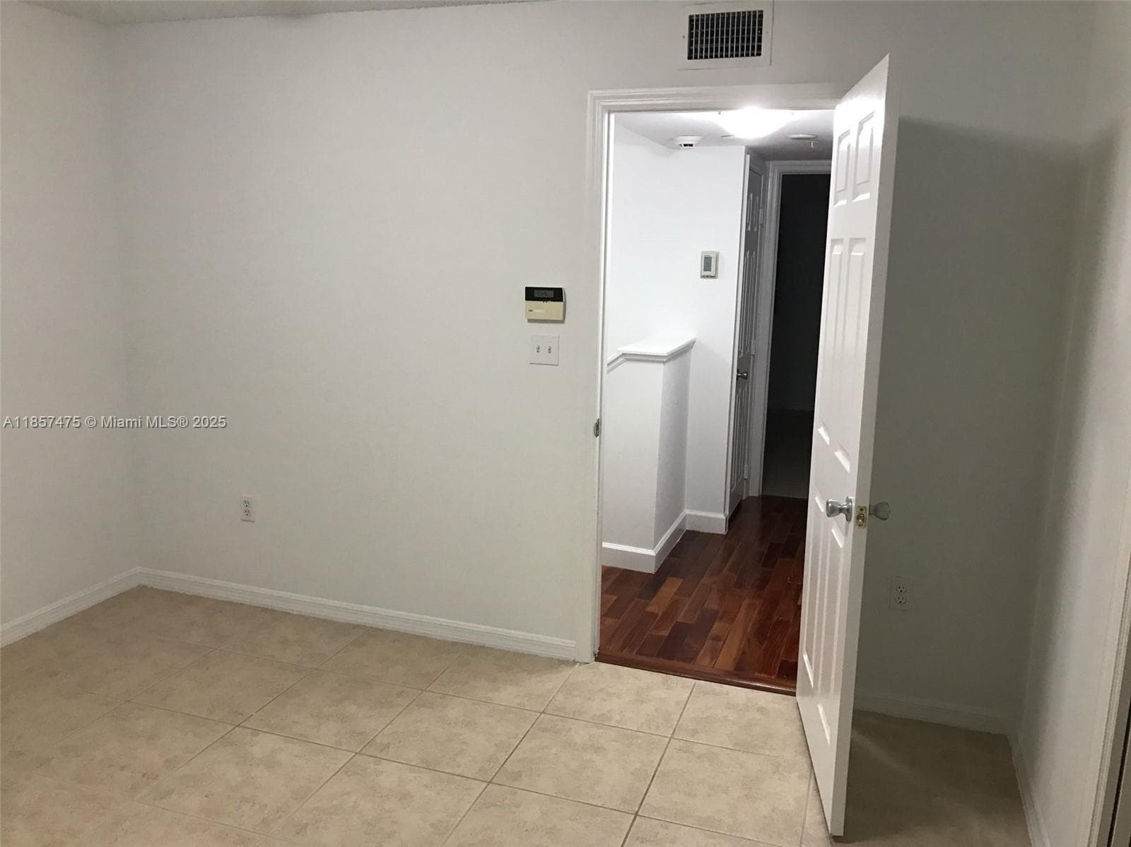 2821 NE 185th St # 408, Aventura FL 33180 — 19