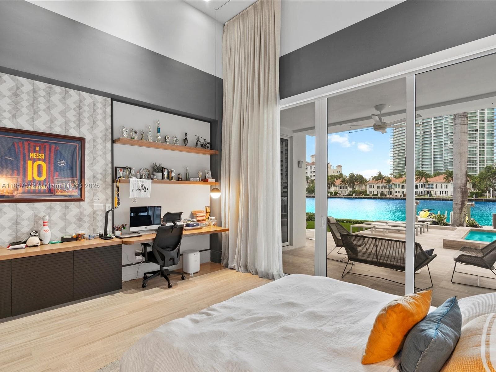 224 S ISLAND, Golden Beach FL 33160 — 91