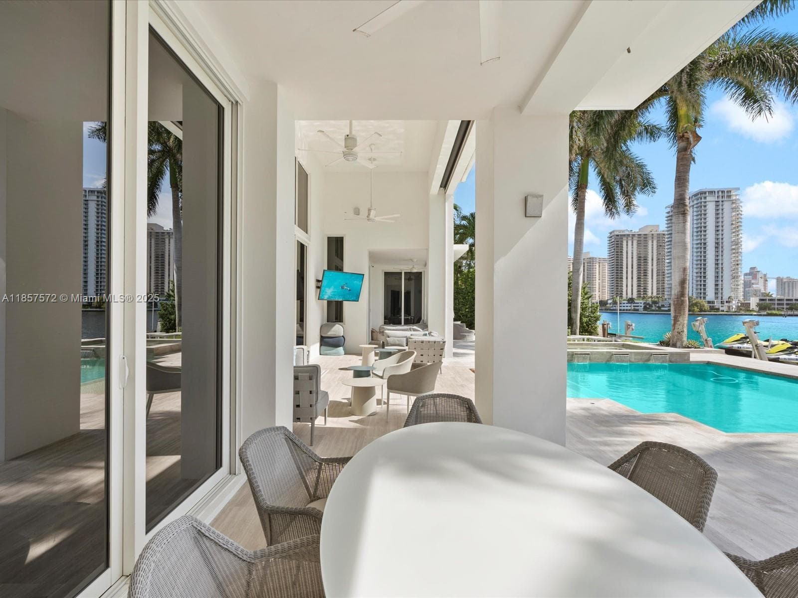 224 S ISLAND, Golden Beach FL 33160 — 13