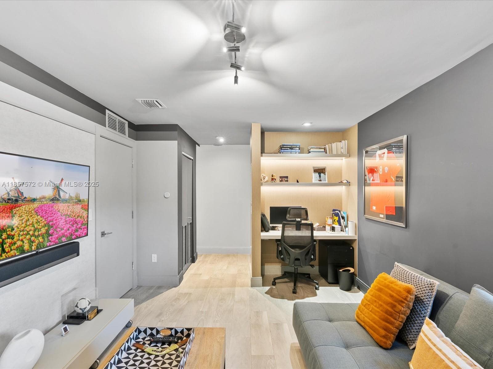 224 S ISLAND, Golden Beach FL 33160 — 77