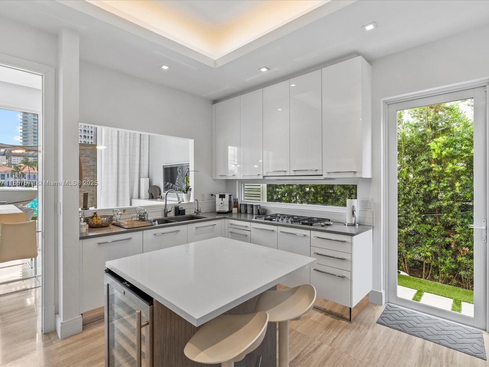 224 S ISLAND, Golden Beach FL 33160 — 71