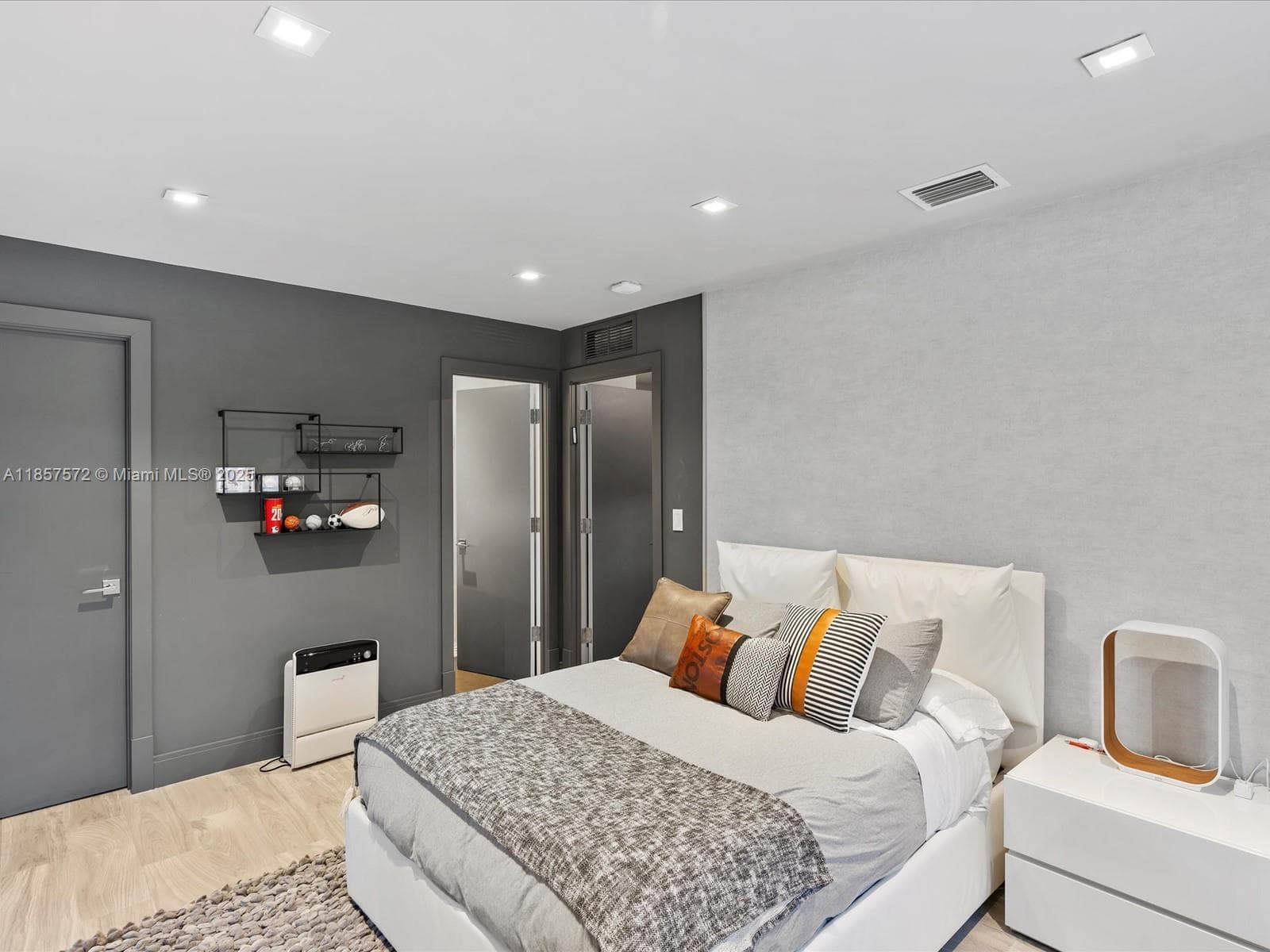 224 S ISLAND, Golden Beach FL 33160 — 79