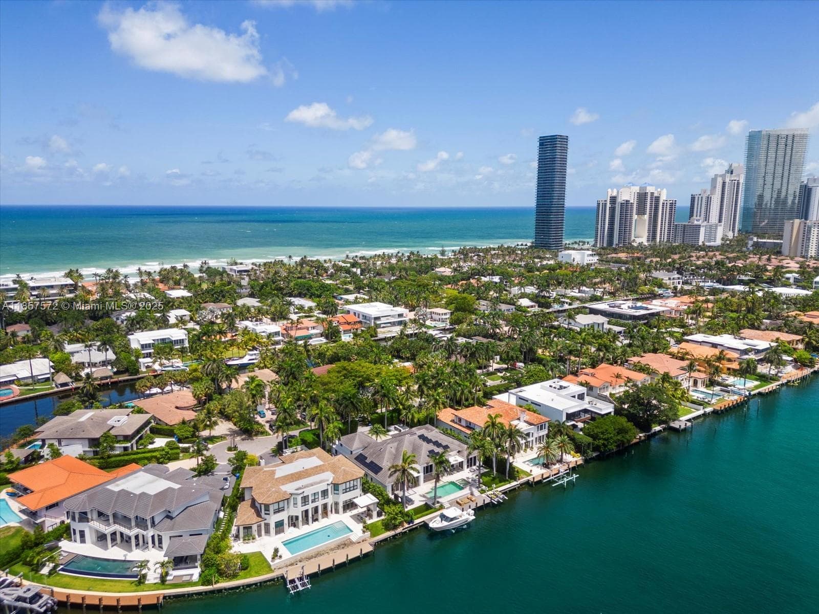 224 S ISLAND, Golden Beach FL 33160 — 34