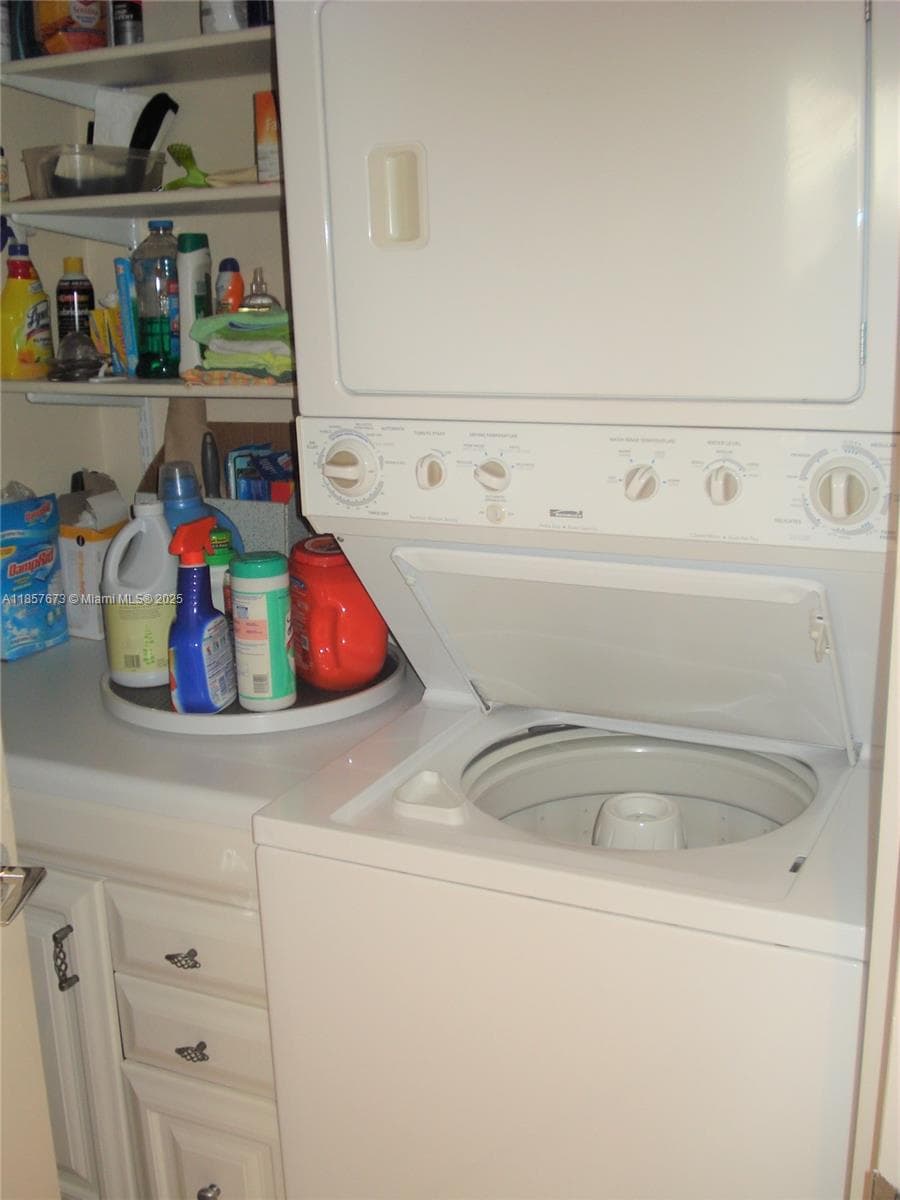 3600 YACHT CLUB DR # 1503, Aventura FL 33180 — 27