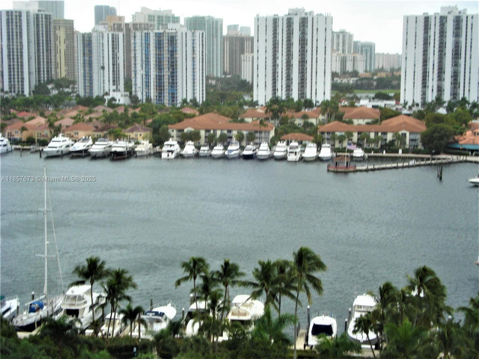 3600 YACHT CLUB DR # 1503, Aventura FL 33180 — 35