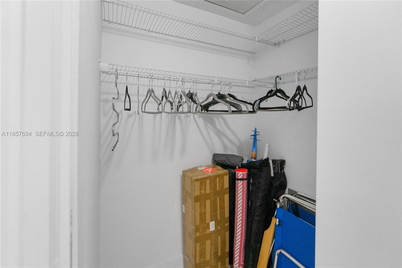 100 Lincoln Rd, Miami Beach FL 33139 — 20