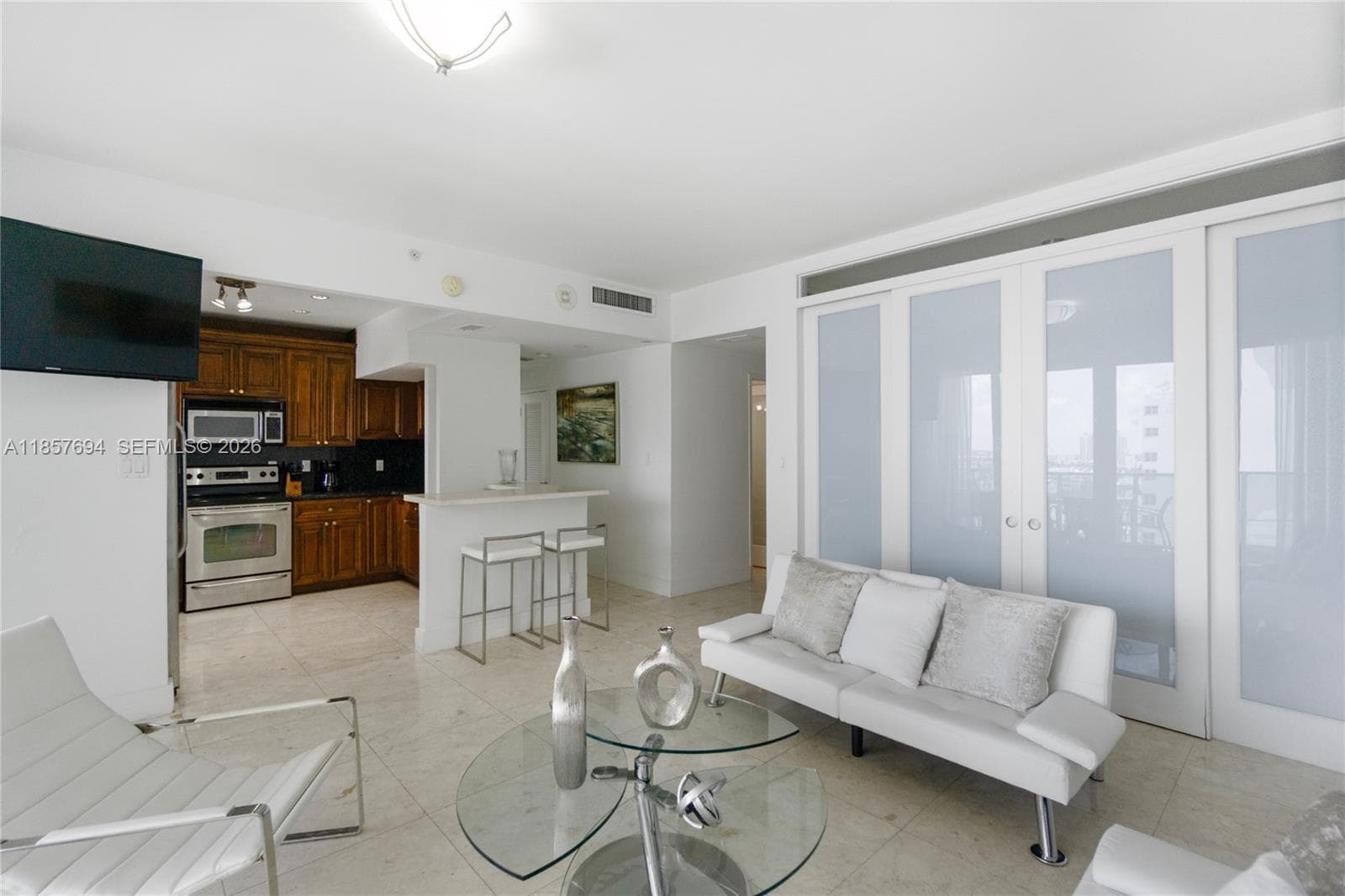 100 Lincoln Rd, Miami Beach FL 33139 — 4