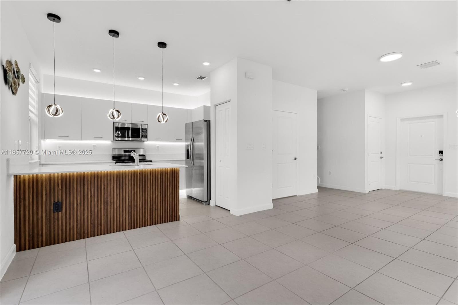 12373 NW 24th Pl, Miami FL 33167 — 6